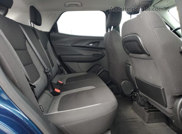 KL79MPSLXMB136221 2021 CHEVROLET TRAILBLAZER Blue Вид задньої частини салону