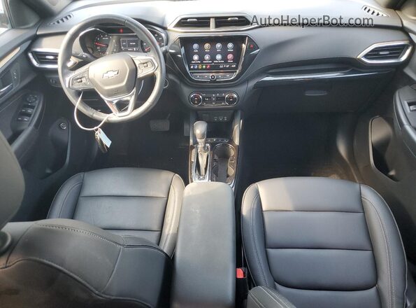 KL79MVSL5PB159009 2023 CHEVROLET TRAILBLAZER Серый Вид панели приборов