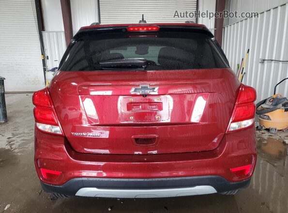 KL7CJPSB2MB358161 2021 CHEVROLET TRAX Красный Вид сзади