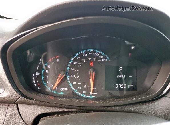 KL8CB6SA2JC476291 2018 CHEVROLET SPARK Cream Սարքավորումների վահանակի տեսք
