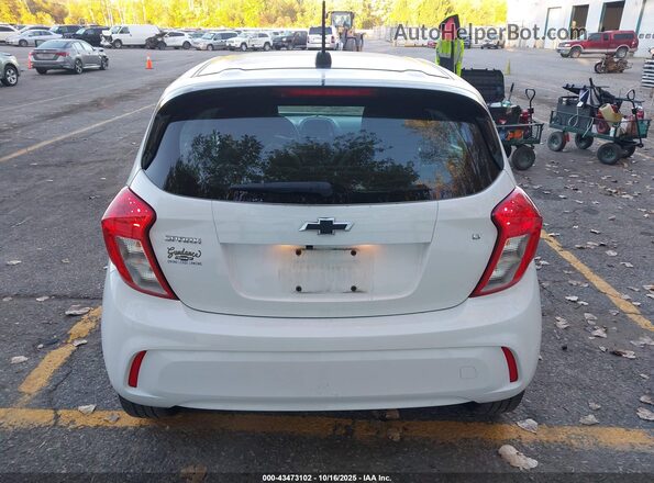 KL8CD6SA1NC024686 2022 CHEVROLET SPARK White 