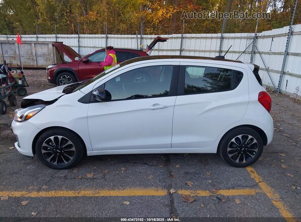 KL8CD6SA1NC024686 2022 CHEVROLET SPARK White სალონის 360-გრადუსიანი ხედი