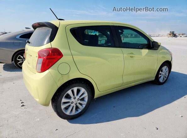 KL8CD6SA2JC469304 2018 CHEVROLET SPARK Желтый Задняя правая четверть