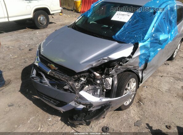 KL8CD6SAXMC717710 2021 CHEVROLET SPARK Серебряный Вид спереди