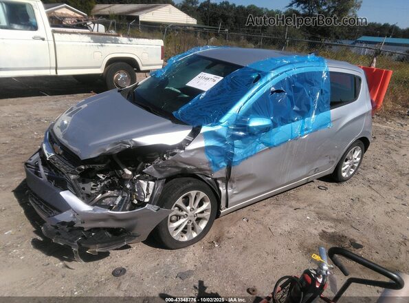 KL8CD6SAXMC717710 2021 CHEVROLET SPARK Серебряный Передняя левая четверть