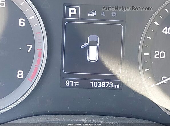 KM8J33A2XHU548973 2017 HYUNDAI TUCSON White 