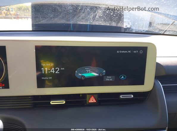 KM8KNDAF4PU204626 2023 HYUNDAI IONIQ 5 Light Blue 