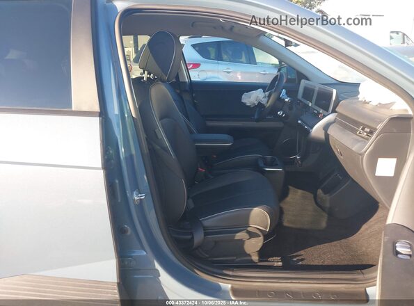 KM8KNDAF5PU199677 2023 HYUNDAI IONIQ 5 Blue Вид салону спереду