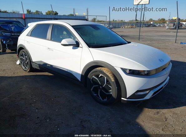 KM8KNDAF8PU174045 2023 HYUNDAI IONIQ 5 Белый Передняя правая четверть