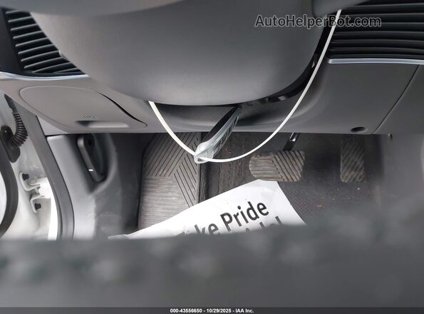 KM8KNDAF9NU048497 2022 HYUNDAI IONIQ 5 Белый Вид панели приборов