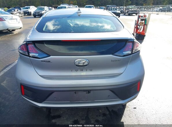 KMHC05LC5NU273365 2022 HYUNDAI IONIQ HYBRID Серебряный 