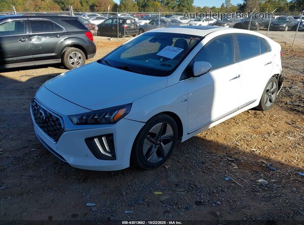 KMHC05LC6LU210062 2020 HYUNDAI IONIQ HYBRID White Front left