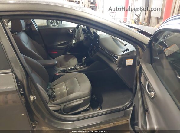 KMHC65LC3NU285576 2022 HYUNDAI IONIQ HYBRID Серый Вид салона спереди