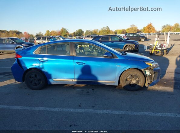 KMHC75LC1HU045752 2017 HYUNDAI IONIQ HYBRID Blue Widok wnętrza z tyłu