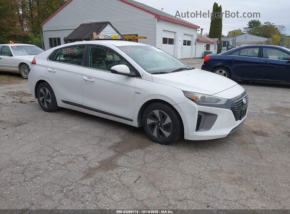 KMHC75LC2HU021900 2017 HYUNDAI IONIQ HYBRID Белый Передняя правая четверть