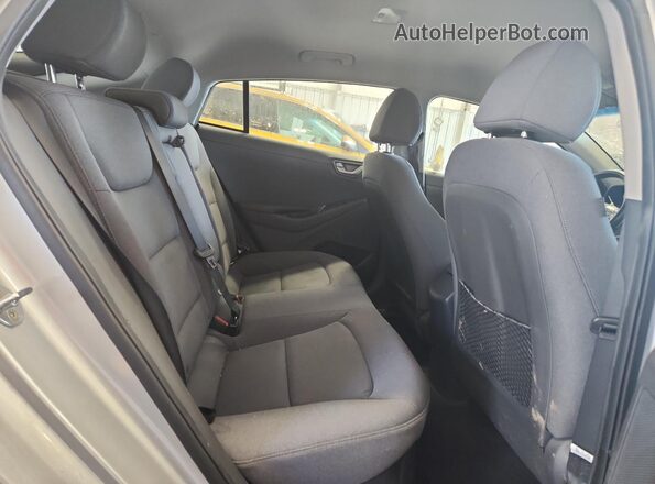 KMHC75LC7LU195809 2020 HYUNDAI IONIQ Silver Rear seats view