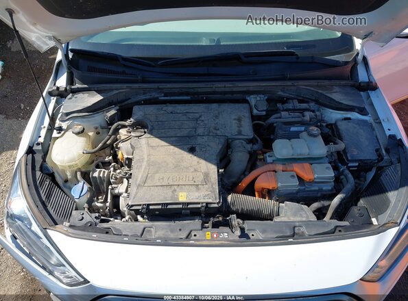 KMHC75LC8LU215419 2020 HYUNDAI IONIQ HYBRID White Вид ззаду