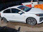 2020 Hyundai Ioniq Hybrid Se White vin: KMHC75LC8LU215419