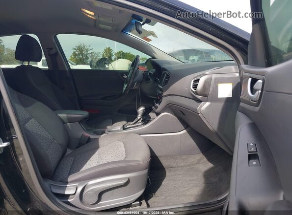 KMHC75LC9JU066421 2018 HYUNDAI IONIQ HYBRID Черный Вид салона спереди