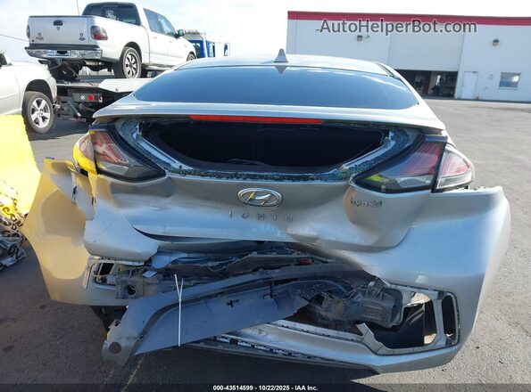 KMHC85LC8MU261296 2021 HYUNDAI IONIQ HYBRID Серебряный 