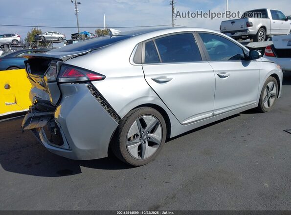 KMHC85LC8MU261296 2021 HYUNDAI IONIQ HYBRID Серебряный Задняя правая четверть