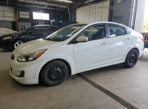KMHCT4AE7GU952904 2016 HYUNDAI ACCENT White Przód lewy
