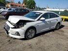 2019 Hyundai Sonata Hybrid White vin: KMHE24L33KA091688