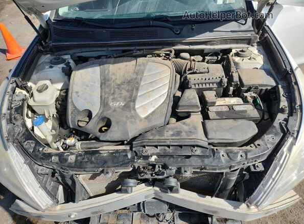 KMHFH4JG3HA591531 2017 HYUNDAI AZERA Белый Вид задней части салона