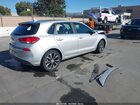 2018 Hyundai Elantra Gt   Серебряный vin: KMHH35LE4JU025407