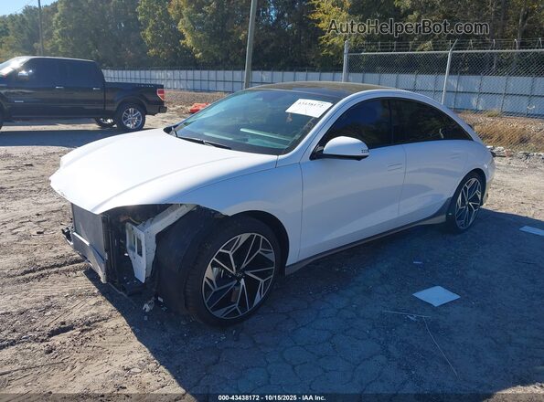 KMHM54AC2SA083586 2025 HYUNDAI IONIQ 6 White Առջևի ձախ երեք քառորդ տեսարան