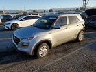 2020 Hyundai Venue Se Silver vin: KMHRB8A35LU032010