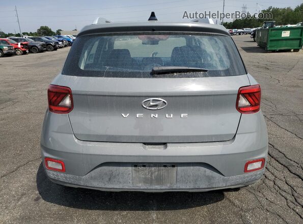 KMHRC8A34NU201482 2022 HYUNDAI VENUE Серый Вид сзади