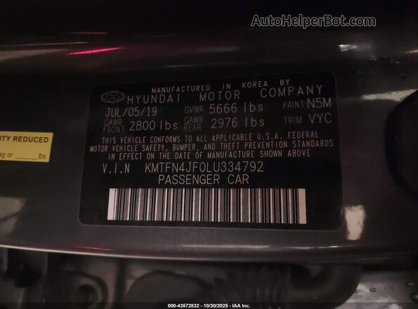 KMTFN4JF0LU334792 2020 GENESIS G80 Gray Vista del compartimento del motor