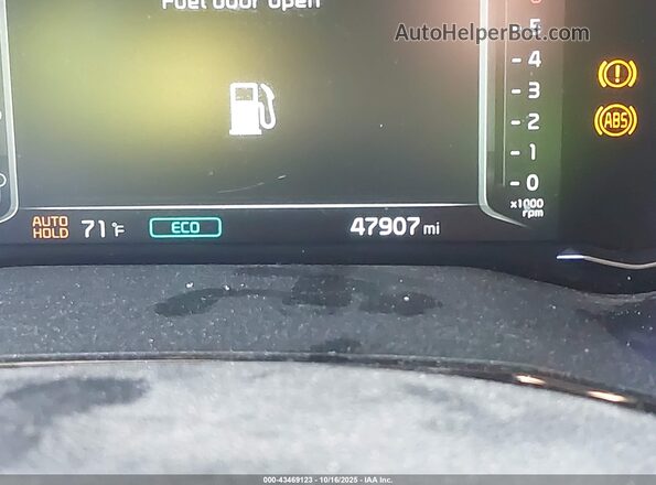 KNDCD3LD9L5399788 2020 KIA NIRO PLUG-IN HYBRID Silver 