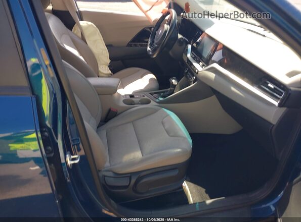 KNDCD3LDXL5404643 2020 KIA NIRO PLUG-IN HYBRID Blue Front interior view