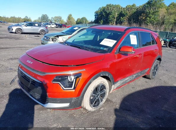 KNDCS3LF8P5070478 2023 KIA NIRO PLUG-IN HYBRID Orange წინა მარცხენა ხედი სამი მეოთხედიდან