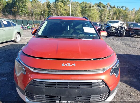 KNDCS3LF8P5070478 2023 KIA NIRO PLUG-IN HYBRID Orange წინა ხედი