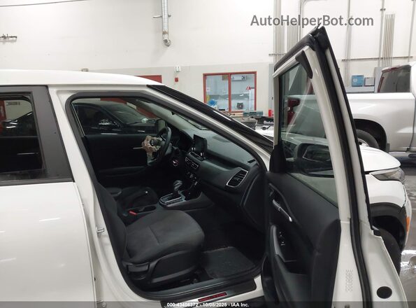 KNDEPCAA0P7434754 2023 KIA SELTOS Белый Вид салона спереди