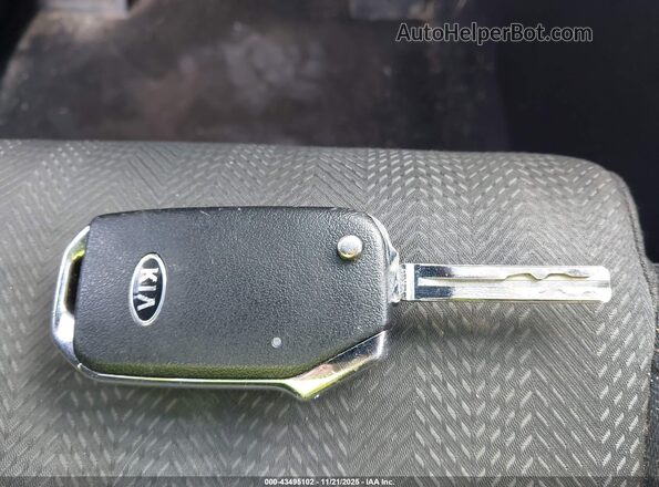 KNDPM3AC2M7892312 2021 KIA SPORTAGE Серебряный Вид панели приборов