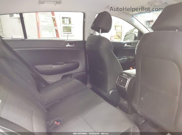 KNDPMCAC1N7958172 2022 KIA SPORTAGE Серебряный Вид наклейки с VIN-кодом