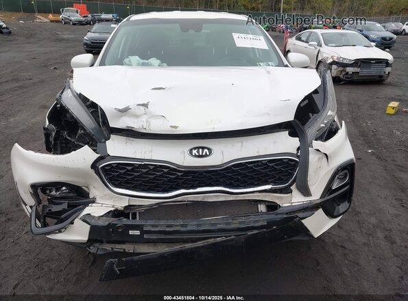 KNDPMCAC3M7892934 2021 KIA SPORTAGE Белый Вид спереди