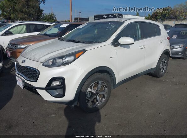 KNDPMCAC8M7917682 2021 KIA SPORTAGE White Przód lewy