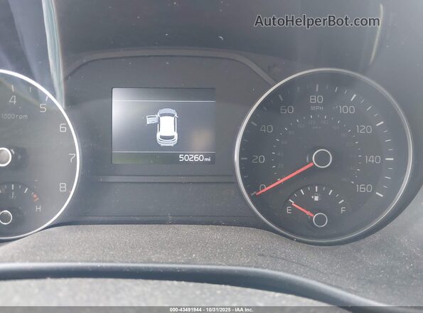 KNDPMCAC8M7917682 2021 KIA SPORTAGE White Widok tylnych siedzeń