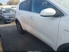 2021 Kia Sportage Lx White vin: KNDPMCAC8M7917682