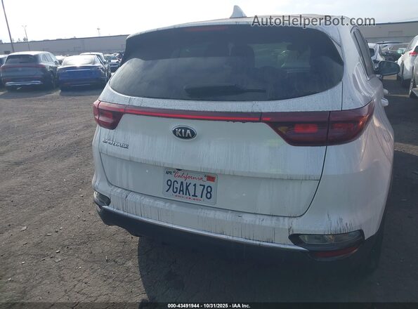 KNDPMCAC8M7917682 2021 KIA SPORTAGE White 