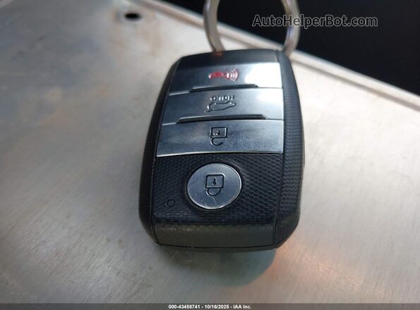 KNDPN3AC3L7733228 2020 KIA SPORTAGE White Widok deski rozdzielczej