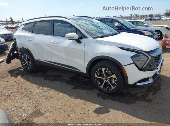 KNDPVCDG0R7155256 2024 KIA SPORTAGE HYBRID Белый Передняя правая четверть