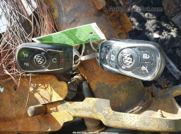 LRBFXBSA9JD004869 2018 BUICK ENVISION Черный Вид панели приборов