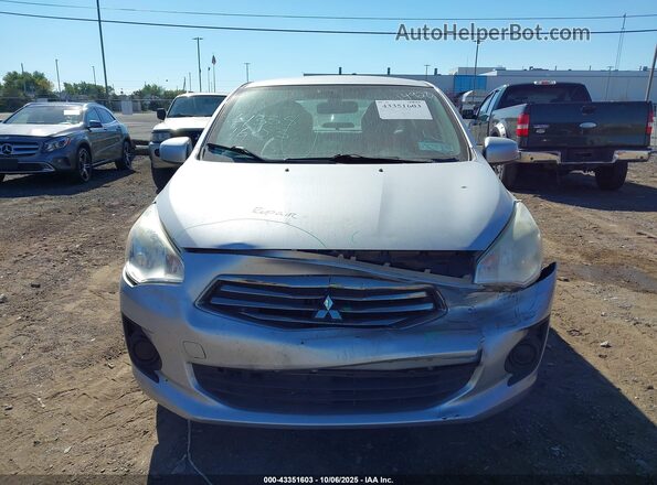 ML32F3FJ2JHF04079 2018 MITSUBISHI MIRAGE G4 Серебряный Вид щитка приборов