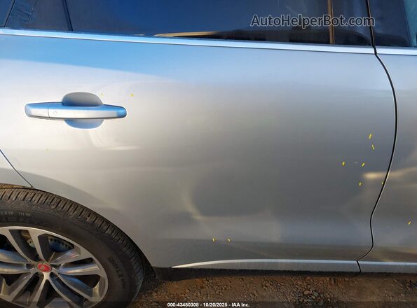 SADCJ2EXXNA691071 2022 JAGUAR F-PACE Серебряный 